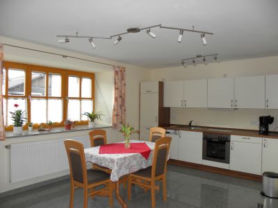 gillingerhof-ferienwohnung-barrierefrei-essen-kochen-400